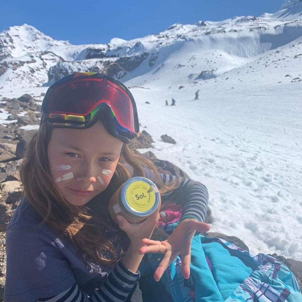 Should I Wear Sunscreen While Snowboarding Or Skiing?